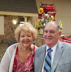 Meet your Posher, Dinah